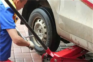 玉龙附近拖车24小时服务热线电话