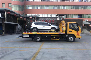 玉龙附近汽车拖车电话